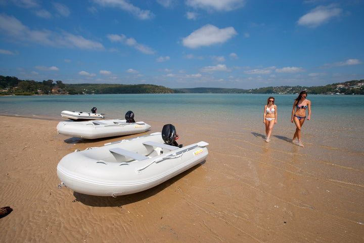 3.3m ISLAND INFLATABLE BOAT + 15HP PARSUN OUTBOARD MOTOR