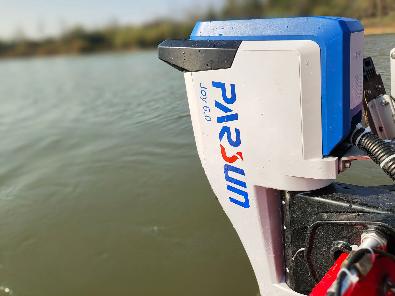 ELECTRIC OUTBOARDS