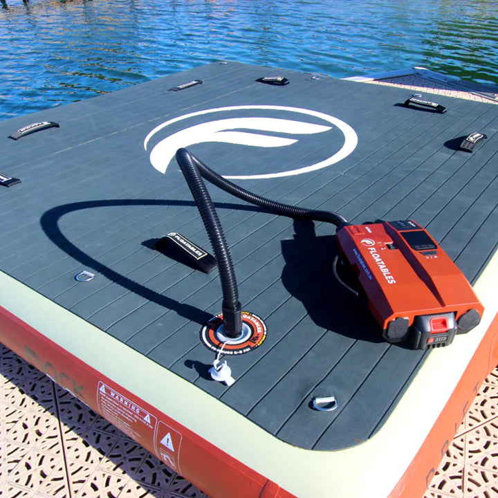 12v Dock Pump 3 way with battery