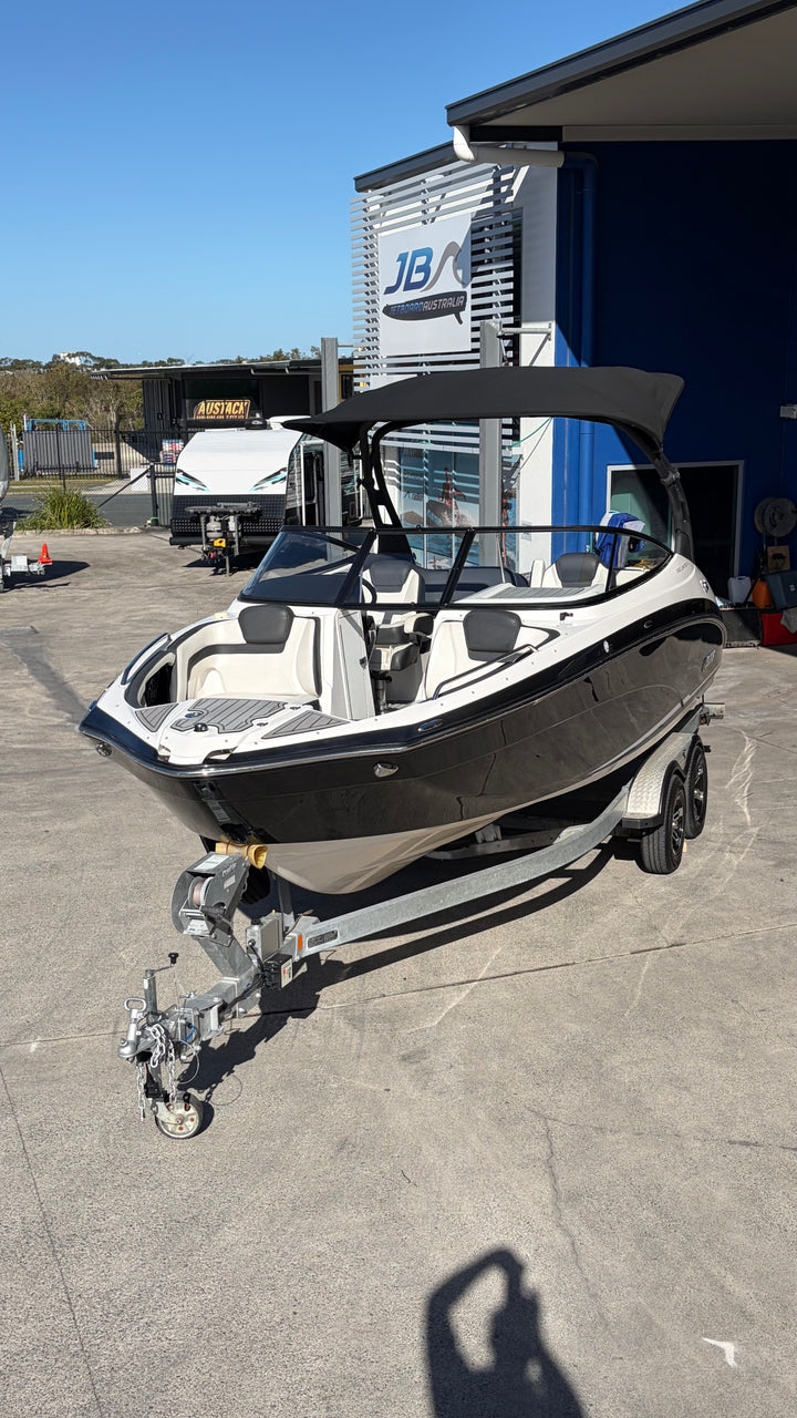 2018 Yamaha 242 Limited ES
